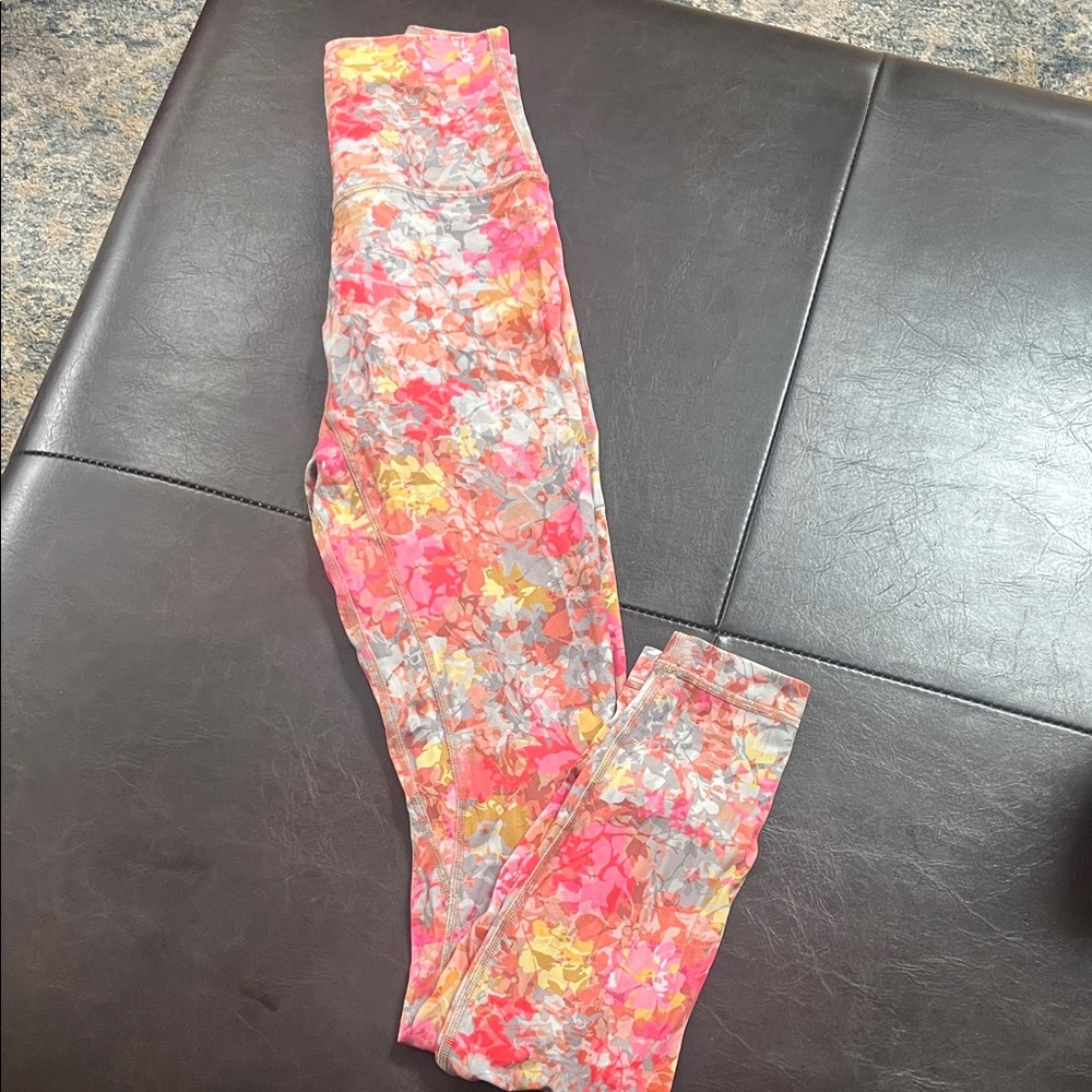 Lululemon woman’s leggings